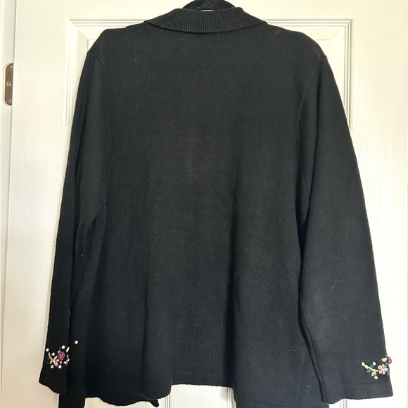 B P Design Size XL Black Embroidered Beaded Christmas Cardigan Sweater Vintage - Picture 12 of 12